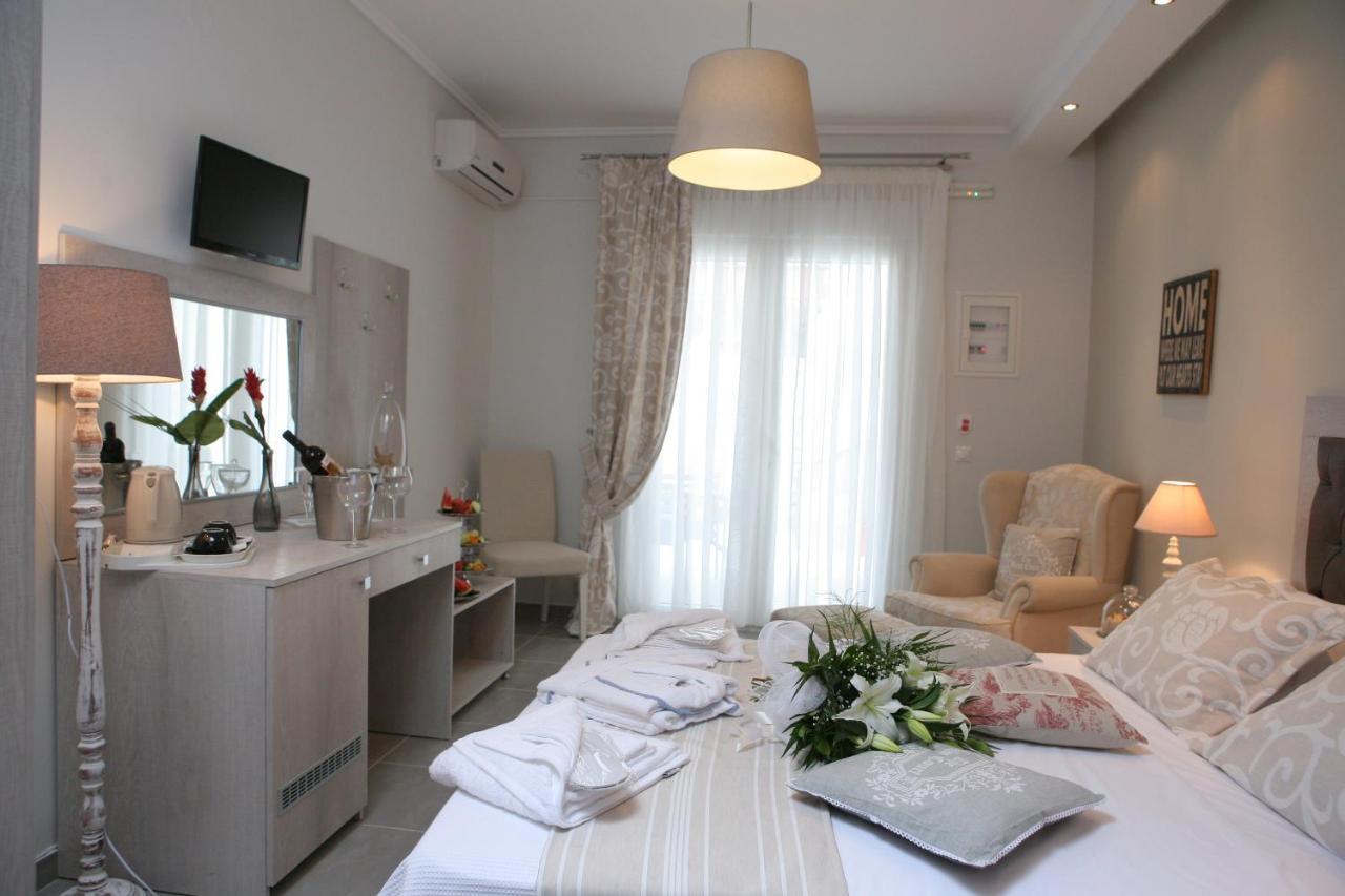 Aqua Mare Hotel Nea Kallikrateia 外观 照片
