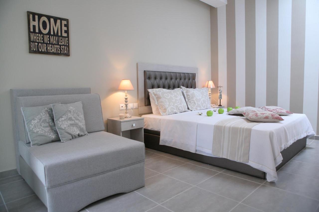Aqua Mare Hotel Nea Kallikrateia 外观 照片